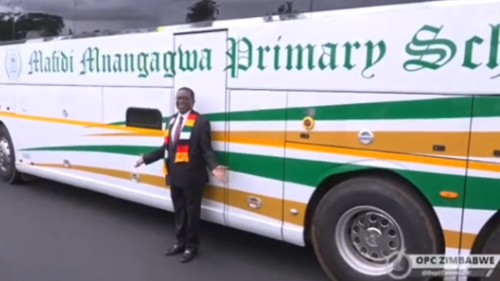 Presidente testa autocarro Asiastar! Inteligência de fabrico chinesa, reconhecida mundialmente